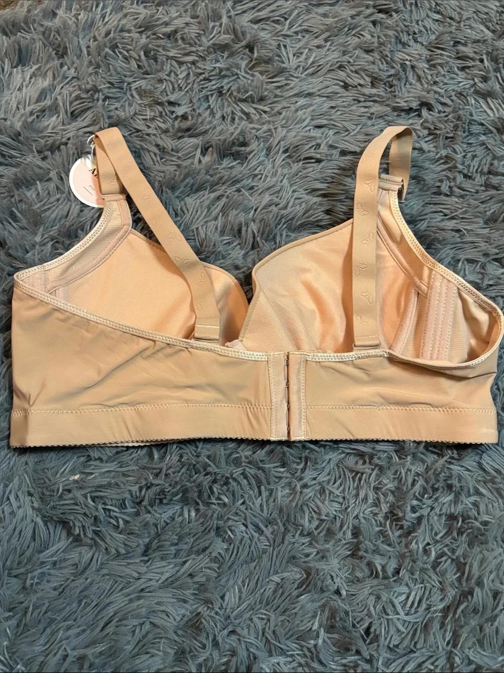 Everyday Nude Support Minimizer Bra - Women Intimates & Sleepwear - Picture 5 of 7